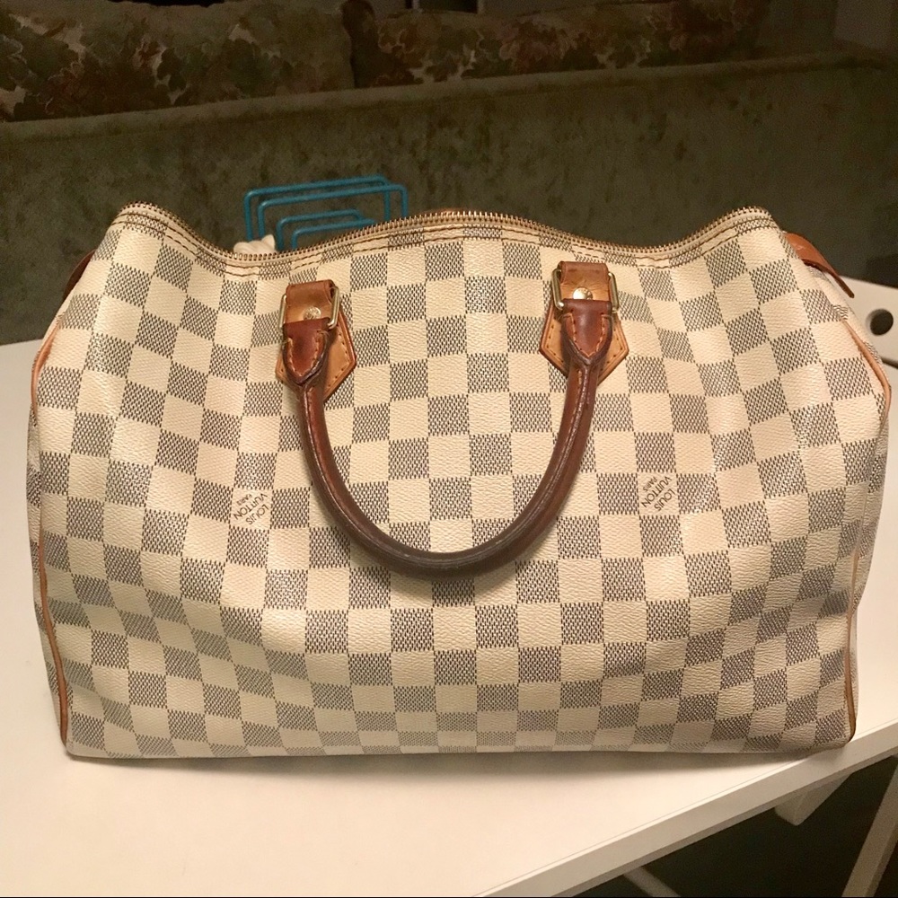 Louis Vuitton Speedy 35